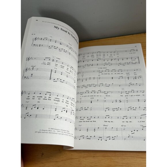 Hosanna! Music Acoustic Worship Rock Of Refuge Songbook For Piano/Vocal/Guitar - Picture 7 of 8